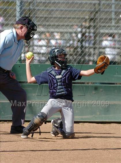 Thumbnail 2 in Lodi vs. Oakmont (Pre-Season Tournament of Champions) photogallery.