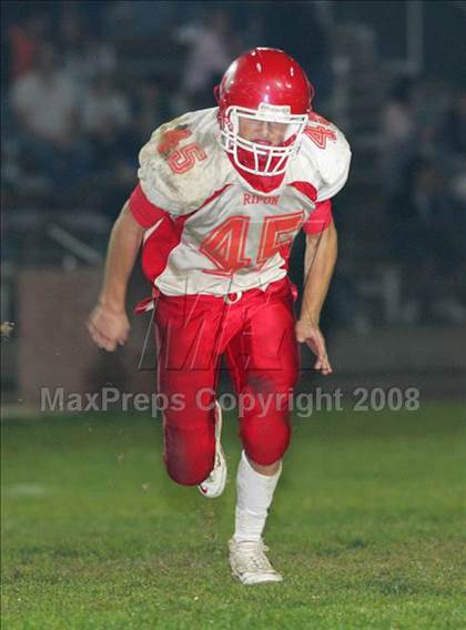 Thumbnail 1 in Ripon @ Escalon photogallery.