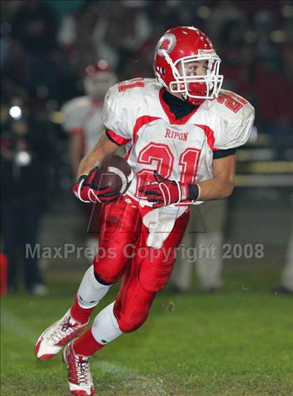 Thumbnail 1 in Ripon @ Escalon photogallery.
