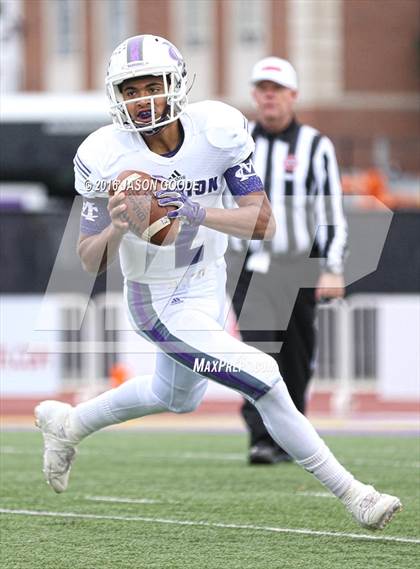 Thumbnail 1 in Trezevant vs. Marion County (TSSAA Division I Class 2A Final) photogallery.