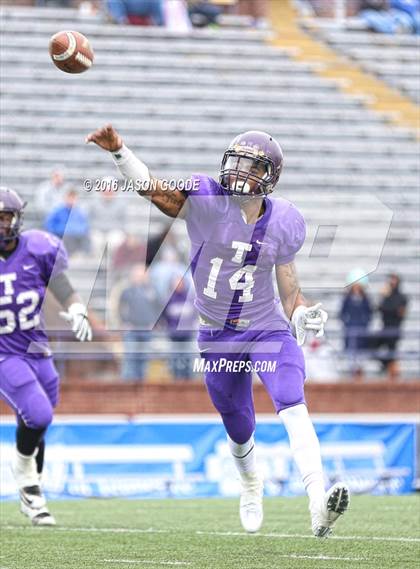 Thumbnail 1 in Trezevant vs. Marion County (TSSAA Division I Class 2A Final) photogallery.