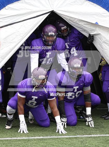 Thumbnail 1 in Trezevant vs. Marion County (TSSAA Division I Class 2A Final) photogallery.