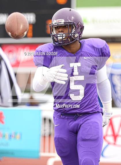 Thumbnail 2 in Trezevant vs. Marion County (TSSAA Division I Class 2A Final) photogallery.