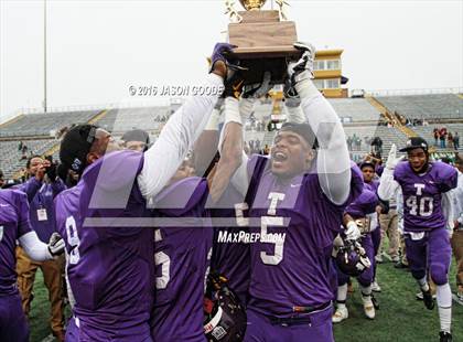 Thumbnail 2 in Trezevant vs. Marion County (TSSAA Division I Class 2A Final) photogallery.