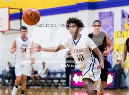 Thumbnail 3 in Smithville vs La Grange  photogallery.