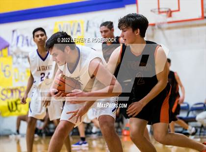 Thumbnail 2 in Smithville vs La Grange  photogallery.