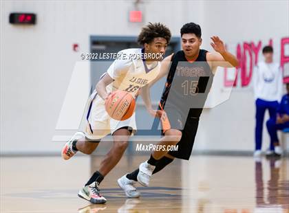 Thumbnail 2 in Smithville vs La Grange  photogallery.