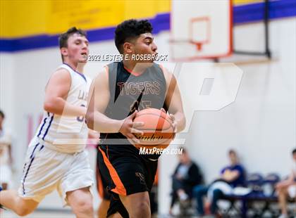 Thumbnail 3 in Smithville vs La Grange  photogallery.