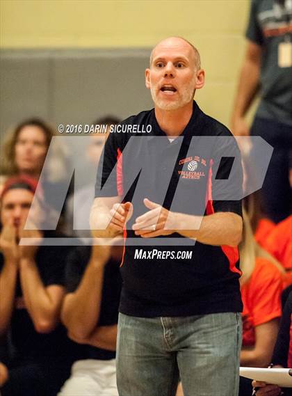 Thumbnail 2 in Sacred Heart vs. Corona del Sol (Nike Tournament of Champions) photogallery.