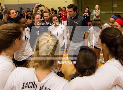 Thumbnail 2 in Sacred Heart vs. Corona del Sol (Nike Tournament of Champions) photogallery.