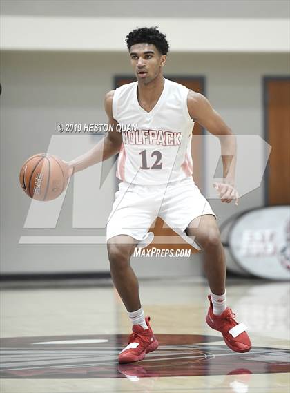 Thumbnail 3 in Great Oak vs. Cimarron-Memorial (Rancho Mirage Holiday Invitational) photogallery.