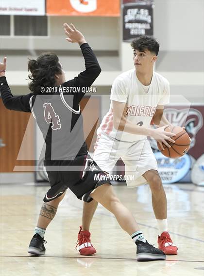 Thumbnail 2 in Great Oak vs. Cimarron-Memorial (Rancho Mirage Holiday Invitational) photogallery.