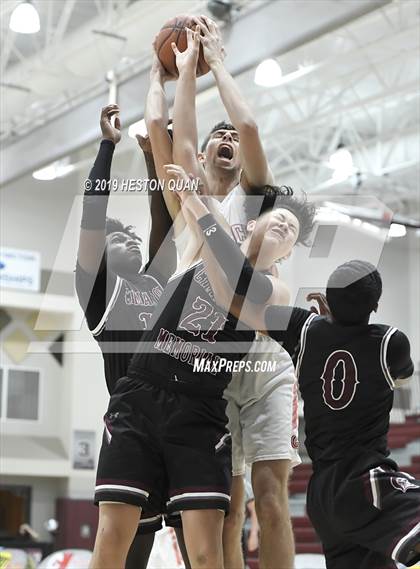 Thumbnail 1 in Great Oak vs. Cimarron-Memorial (Rancho Mirage Holiday Invitational) photogallery.
