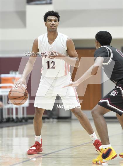 Thumbnail 3 in Great Oak vs. Cimarron-Memorial (Rancho Mirage Holiday Invitational) photogallery.