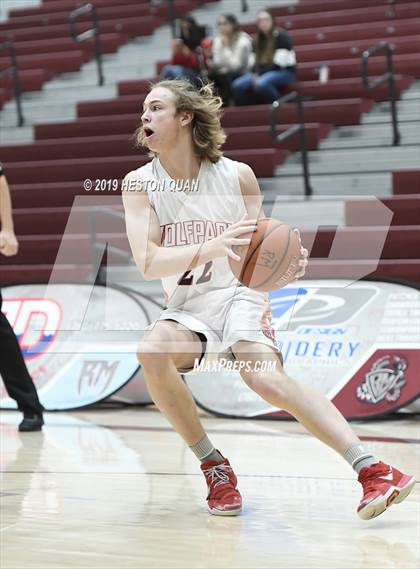 Thumbnail 2 in Great Oak vs. Cimarron-Memorial (Rancho Mirage Holiday Invitational) photogallery.