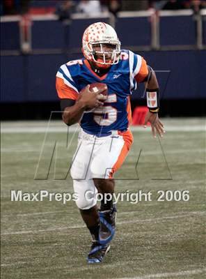 Thumbnail 2 in Clifton vs Paterson Eastside (State Final - North 1 Group 4) photogallery.