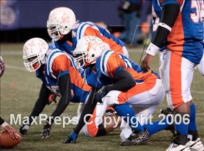 Thumbnail 3 in Clifton vs Paterson Eastside (State Final - North 1 Group 4) photogallery.