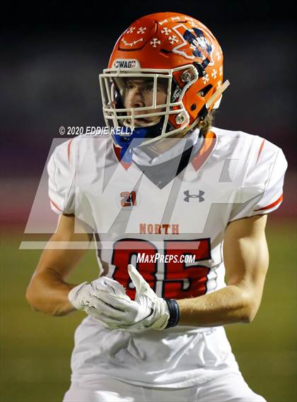 Thumbnail 2 in Magnolia vs. McKinney North (UIL 5A Bi-District Playoff) photogallery.