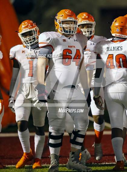 Thumbnail 2 in Magnolia vs. McKinney North (UIL 5A Bi-District Playoff) photogallery.