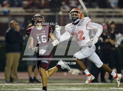 Thumbnail 2 in Magnolia vs. McKinney North (UIL 5A Bi-District Playoff) photogallery.