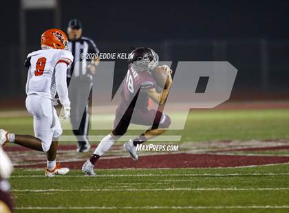 Thumbnail 2 in Magnolia vs. McKinney North (UIL 5A Bi-District Playoff) photogallery.