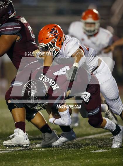 Thumbnail 2 in Magnolia vs. McKinney North (UIL 5A Bi-District Playoff) photogallery.