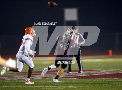 Thumbnail 2 in Magnolia vs. McKinney North (UIL 5A Bi-District Playoff) photogallery.