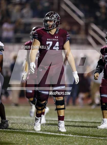 Thumbnail 2 in Magnolia vs. McKinney North (UIL 5A Bi-District Playoff) photogallery.