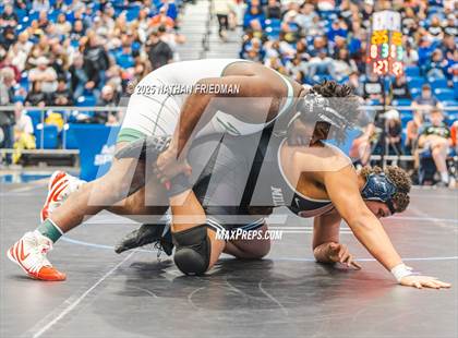 Thumbnail 2 in KSHSAA 6A Finals photogallery.