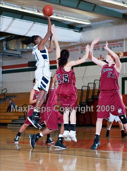 Thumbnail 3 in La Sierra vs. Patriot (Lady Bears Holiday Classic) photogallery.