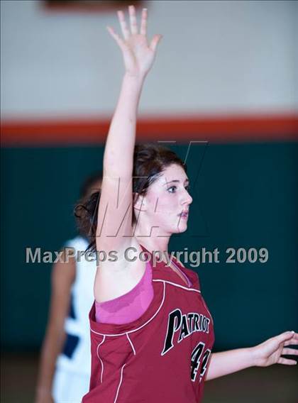 Thumbnail 2 in La Sierra vs. Patriot (Lady Bears Holiday Classic) photogallery.