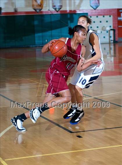 Thumbnail 2 in La Sierra vs. Patriot (Lady Bears Holiday Classic) photogallery.