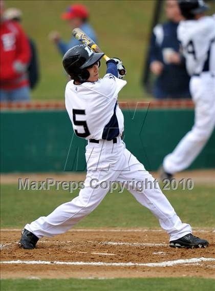 Thumbnail 3 in Corsicana vs. Liberty Christian (Denton Ryan Tourney) photogallery.
