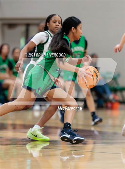 Thumbnail 2 in Pine Creek vs Overland (CHSAA 6A First Round) photogallery.