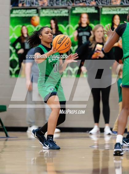 Thumbnail 1 in Pine Creek vs Overland (CHSAA 6A First Round) photogallery.