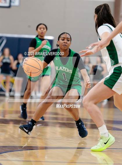 Thumbnail 2 in Pine Creek vs Overland (CHSAA 6A First Round) photogallery.