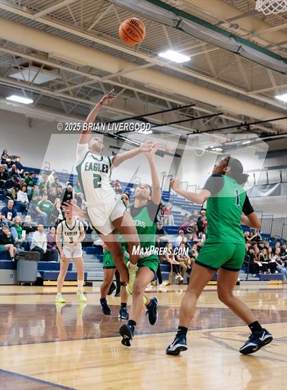 Thumbnail 1 in Pine Creek vs Overland (CHSAA 6A First Round) photogallery.