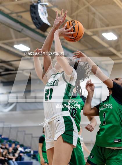 Thumbnail 1 in Pine Creek vs Overland (CHSAA 6A First Round) photogallery.