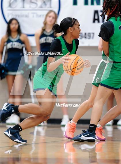 Thumbnail 1 in Pine Creek vs Overland (CHSAA 6A First Round) photogallery.