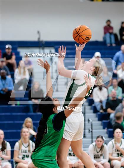 Thumbnail 3 in Pine Creek vs Overland (CHSAA 6A First Round) photogallery.