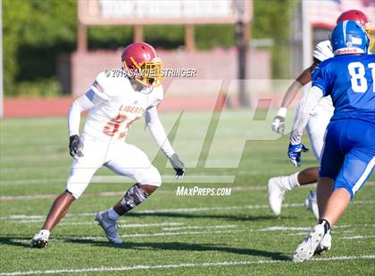 Thumbnail 2 in Liberty vs. Gilroy (Honor Bowl-NorCal) photogallery.