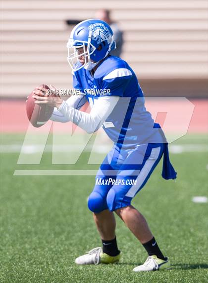 Thumbnail 1 in Liberty vs. Gilroy (Honor Bowl-NorCal) photogallery.