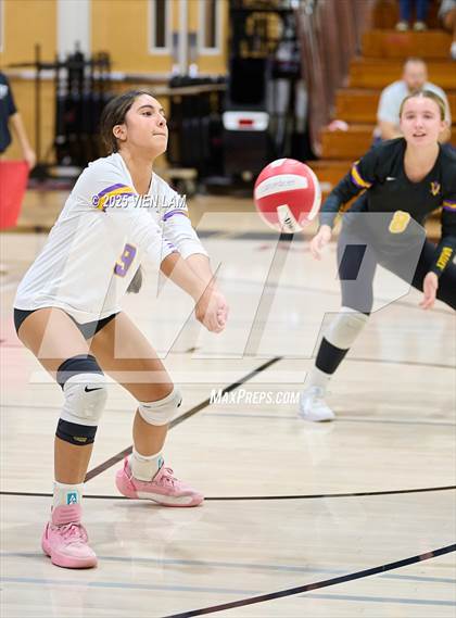 Thumbnail 2 in Amador Valley @ Carondelet photogallery.