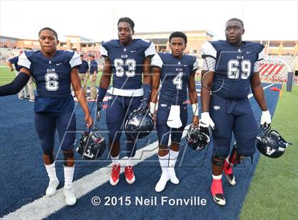 Thumbnail 1 in Marcus @ Allen photogallery.