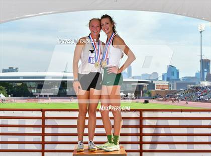 Thumbnail 1 in UIL 2A State Championship photogallery.