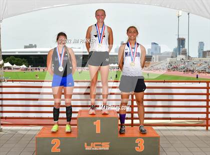 Thumbnail 2 in UIL 2A State Championship photogallery.