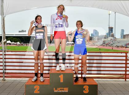 Thumbnail 3 in UIL 2A State Championship photogallery.