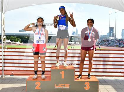 Thumbnail 3 in UIL 2A State Championship photogallery.