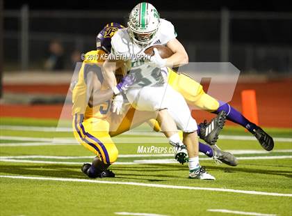 Thumbnail 2 in Edgewood vs Clifton (UIL 3A Bi-District Playoff) photogallery.