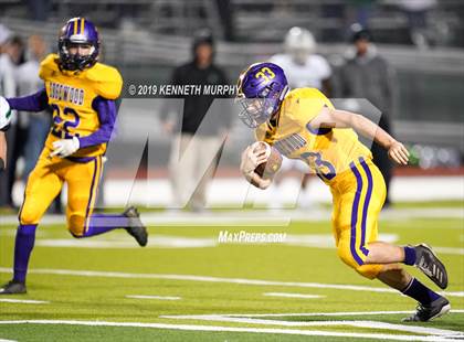 Thumbnail 1 in Edgewood vs Clifton (UIL 3A Bi-District Playoff) photogallery.